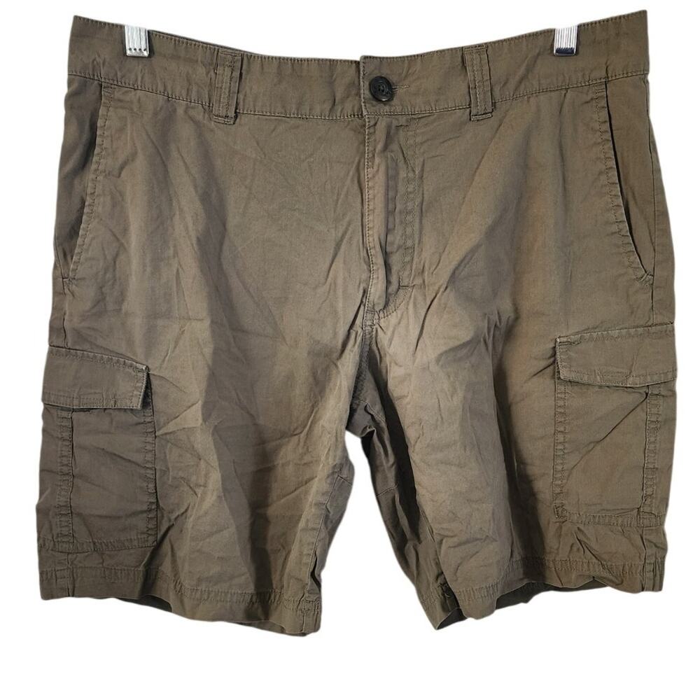 Columbia Women Military Army Green Regular Fit Shorts Size 34